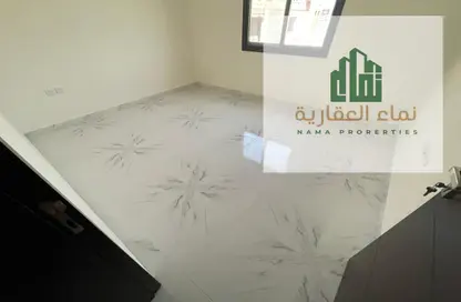 شقة - 2 غرف نوم - 2 حمامات للايجار في الجرف الصناعية 3 - الجرف الصناعية - عجمان