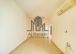 Apartment - 2 bedrooms - 2 bathrooms for rent in Al Dafeinah - Asharej - Al Ain