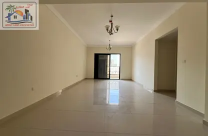 Apartment - 3 Bedrooms - 3 Bathrooms for rent in Muweileh Community - Muwaileh Commercial - Sharjah