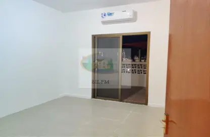 Empty Room image for: Apartment - 3 Bedrooms - 3 Bathrooms for rent in Al Manaseer - Abu Dhabi, Image 1