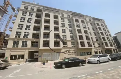 Apartment - 2 Bedrooms - 3 Bathrooms for rent in La Fontana - Arjan - Dubai