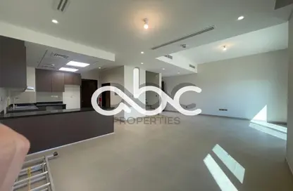 Townhouse - 2 Bedrooms - 3 Bathrooms for sale in Bloom Living - Zayed City (Khalifa City C) - Khalifa City - Abu Dhabi