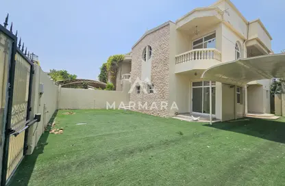 Villa - 4 Bedrooms - 5 Bathrooms for rent in Umm Suqeim 1 Villas - Umm Suqeim 1 - Umm Suqeim - Dubai