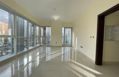 Apartment - 2 Bedrooms - 2 Bathrooms for rent in Al Marjan Tower - Al Falah Street - City Downtown - Abu Dhabi