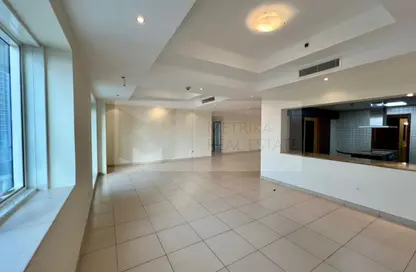 Apartment - 3 Bedrooms - 5 Bathrooms for rent in Bin Hendi Tower - Mankhool - Bur Dubai - Dubai