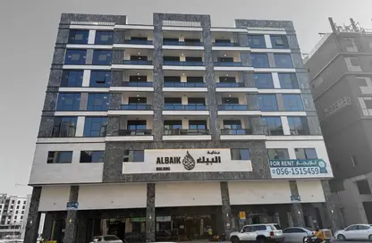 شقة - 2 غرف نوم - 3 حمامات للايجار في تجارية مويلح - الشارقة