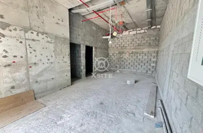 متجر - استوديو للايجار في سكن الف نون - قرية الجميرا سركل - دبي