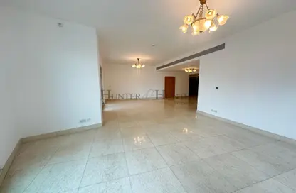 Empty Room image for: Apartment - 3 Bedrooms - 4 Bathrooms for sale in Marina Mansions - Dubai Marina - Dubai, Image 1