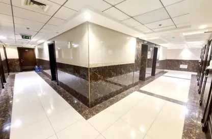 Apartment - 1 Bedroom - 2 Bathrooms for rent in Muwaileh 29 Building - Muwaileh - Sharjah