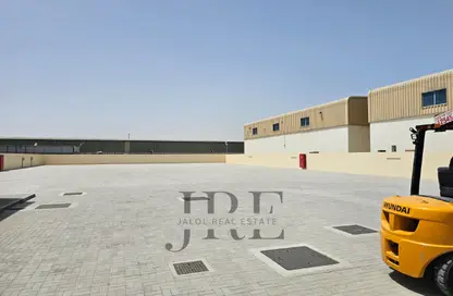 مستودع - استوديو - 1 حمام للايجار في آلصجعه - الشارقة