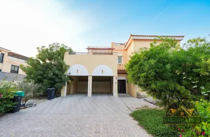 فيلا - 5 غرف نوم - 5 حمامات للبيع في ذو سنترو - الفيلا - دبي