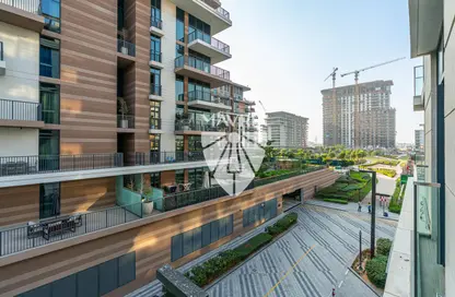 Apartment - 2 Bedrooms - 2 Bathrooms for rent in Viridian - Central Park at City Walk - City Walk - Dubai