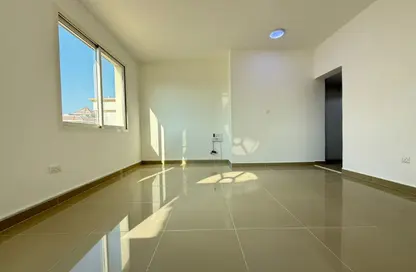 شقة - 1 حمام للايجار في المشرف - أبوظبي شقة - 1 حمام للايجار في المشرف - أبوظبي