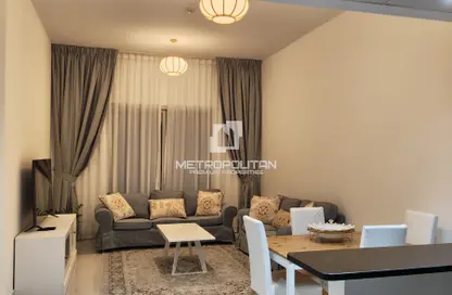 شقة - غرفة نوم - 2 حمامات للايجار في مساكن النخبة رقم 7 - مساكن النخبة الرياضية - مدينة دبي الرياضية - دبي