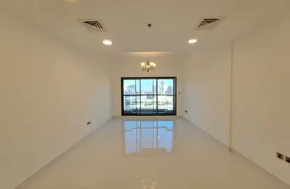 Apartment - 1 Bedroom - 2 Bathrooms for rent in Trio Building - Al Barsha 1 - Al Barsha - Dubai