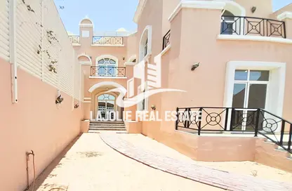 Villa - Studio - 7+ Bathrooms for sale in Khalifa City A Villas - Khalifa City A - Khalifa City - Abu Dhabi