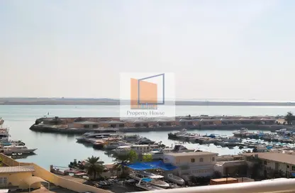 Water View image for: Apartment - 2 Bedrooms - 3 Bathrooms for rent in Bloom Marina - Al Bateen - Abu Dhabi, Image 1