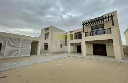 Villa - 5 Bedrooms - 5 Bathrooms for rent in Madinat Al Riyad - Abu Dhabi