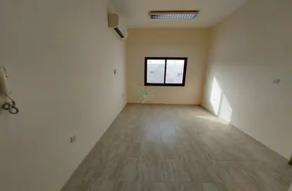 Apartment - 1 Bedroom - 1 Bathroom for rent in Al Kewaitat - Central District - Al Ain