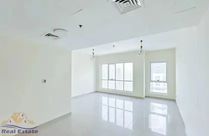 Apartment - 2 Bedrooms - 3 Bathrooms for rent in Lake Point Tower - JLT Cluster N - Jumeirah Lake Towers - Dubai