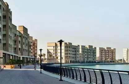 شقة - 1 حمام للايجار في 5B البحيرة - لاجون - ميناء العرب - راس الخيمة - رأس الخيمة