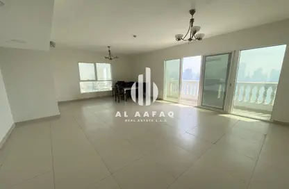 Apartment - 3 Bedrooms - 4 Bathrooms for rent in Al Majaz 1 - Al Majaz - Sharjah