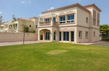 Villa - 2 Bedrooms - 4 Bathrooms for rent in District 9M - Jumeirah Village Triangle - Dubai