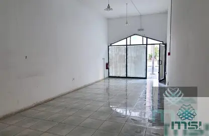 Shop - Studio - 1 Bathroom for rent in Al Mahatta - Al Qasimia - Sharjah