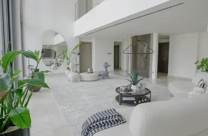 Apartment - 4 Bedrooms - 5 Bathrooms for sale in The Sterling West - The Sterling - Business Bay - Dubai