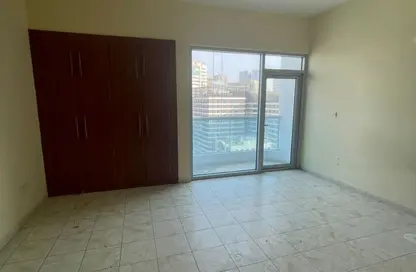 Apartment - 2 Bedrooms - 4 Bathrooms for sale in Al Majaz 3 - Al Majaz - Sharjah