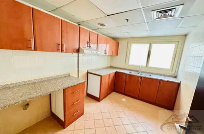 Apartment - 1 Bedroom - 2 Bathrooms for rent in Muwaileh 29 Building - Muwaileh - Sharjah