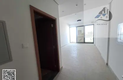 Apartment - 1 Bedroom - 2 Bathrooms for rent in Al Jurf Industrial 2 - Al Jurf Industrial - Ajman