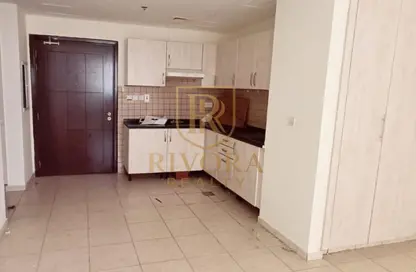 Apartment - Studio - 1 Bathroom for rent in Abdul Rahim Mohd Al Zarooni Building - Mankhool - Bur Dubai - Dubai