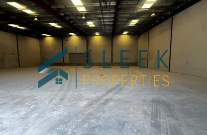Warehouse - Studio for rent in Dubai Investment Park 2 (DIP 2) - Dubai Investment Park (DIP) - Dubai
