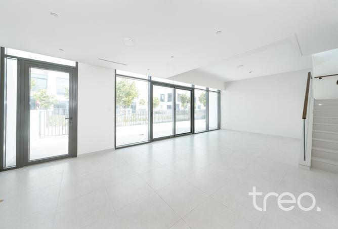 15302301 - Property Image 3