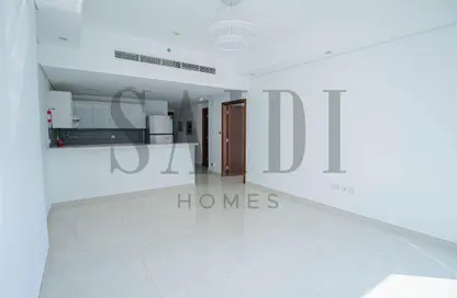 Apartment - 1 Bedroom - 1 Bathroom for rent in Waves Tower - Business Bay - Dubai