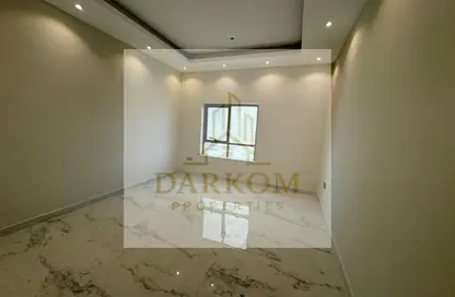 Apartment - 2 Bedrooms - 3 Bathrooms for rent in Corniche Tower - Ajman Corniche Road - Ajman