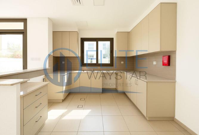 15555872 - صورة العقار 3