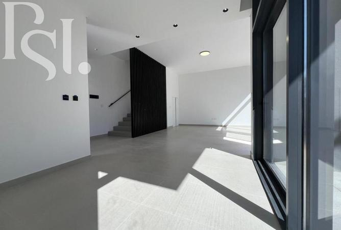 15205598 - Property Image 3