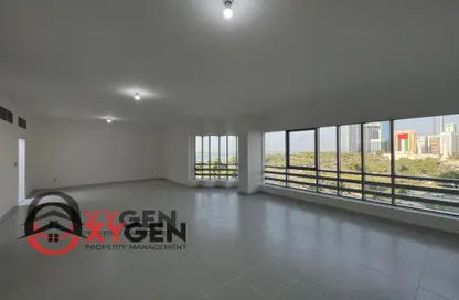 Apartment - 3 Bedrooms - 4 Bathrooms for rent in Al Sawari Tower - Al Khalidiya - Abu Dhabi