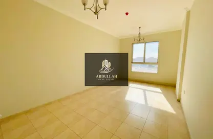 شقة - 2 غرف نوم - 2 حمامات للايجار في سراب 2 - الجادة - الشارقة