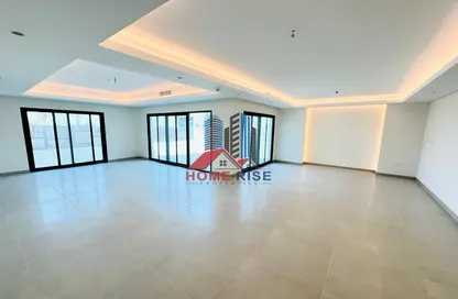 Townhouse - 4 Bedrooms - 5 Bathrooms for rent in Sharjah Sustainable City - Sharjah