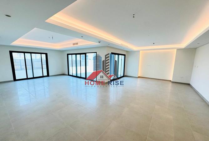 15261009 - Property Image 2