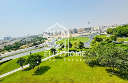 Apartment - 3 Bedrooms - 3 Bathrooms for sale in The Gate 2 at Aljada - Aljada - Sharjah