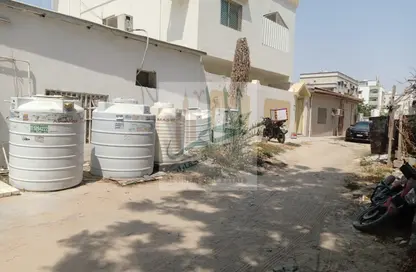 عمارة بالكامل - 6 غرف نوم - 8 حمامات للبيع في الراشدية 3 - الراشدية - عجمان