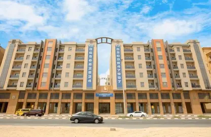 شقة - غرفة نوم - 2 حمامات للايجار في ذا سكواير 1 - تجارية مويلح - الشارقة