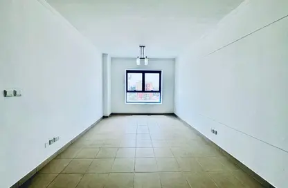 Apartment - 1 Bedroom - 1 Bathroom for rent in Al Raffa - Bur Dubai - Dubai