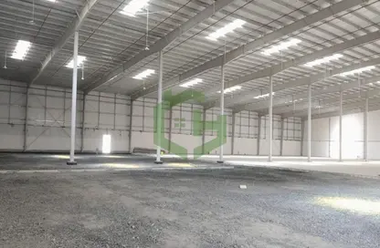 Warehouse - Studio - 1 Bathroom for rent in Umm Al Thuoob - Umm Al Quwain