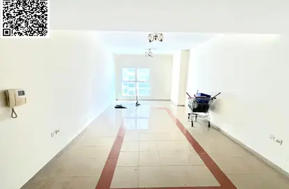 Apartment - 3 Bedrooms - 3 Bathrooms for rent in Al Rashidiya 3 - Al Rashidiya - Ajman