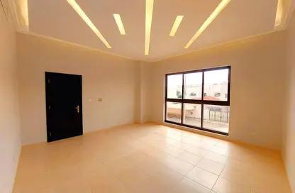 Apartment - 2 Bedrooms - 2 Bathrooms for rent in Al Saada Street - Al Mushrif - Abu Dhabi
